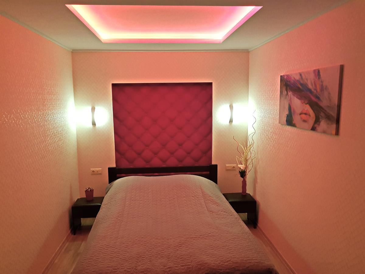 Apartlux 2 Chernihiv Bagian luar foto