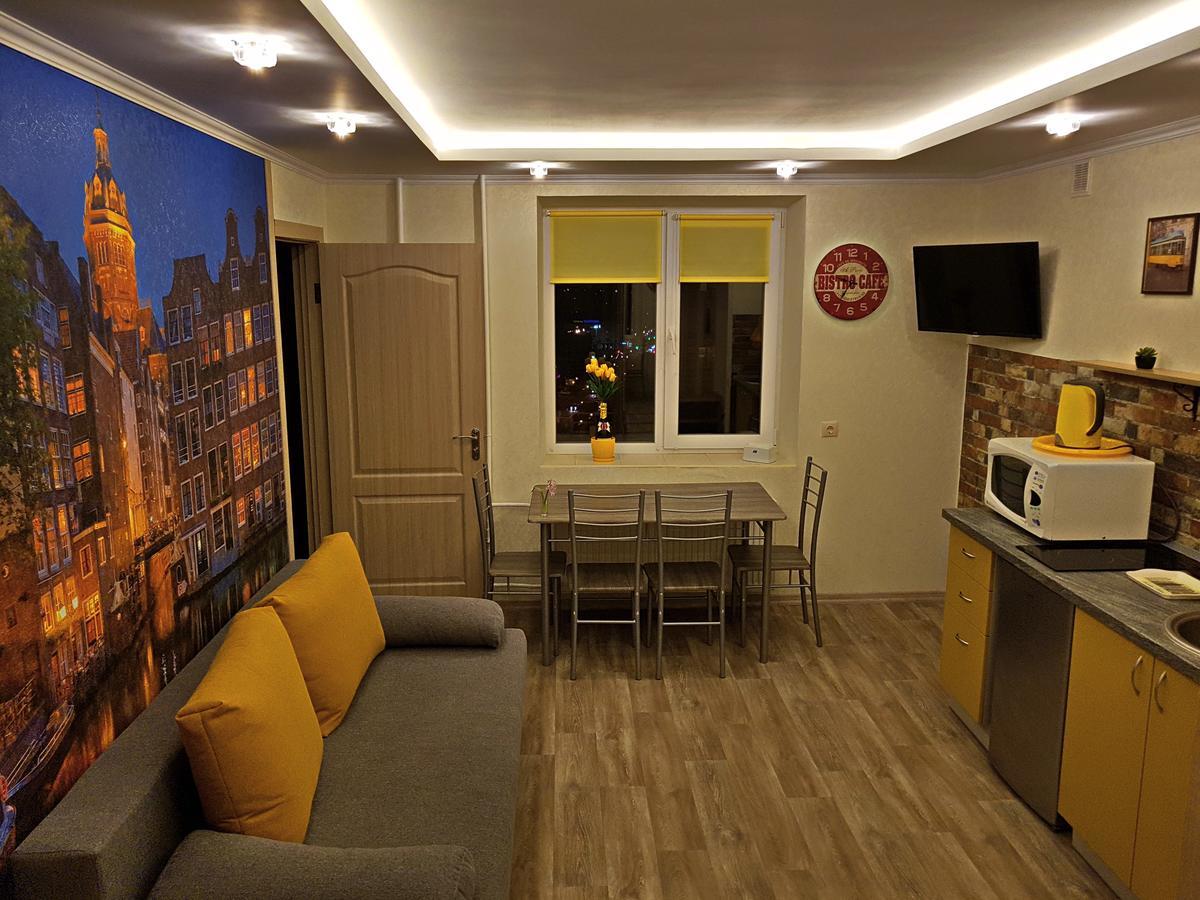 Apartlux 2 Chernihiv Bagian luar foto